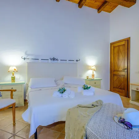 Villa Sardinia Family - Chloe With Private Pool