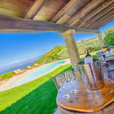 Villa Sardinia Family - Chloe With Private Pool