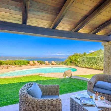 Sardinia Family - Chloe With Private Pool * Abbiadori